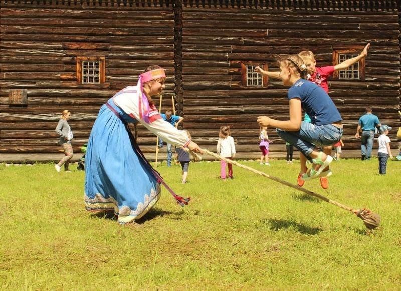 Народная версия. Народные забавы. Народные игры. Праздник народных игр. Русские забавы..