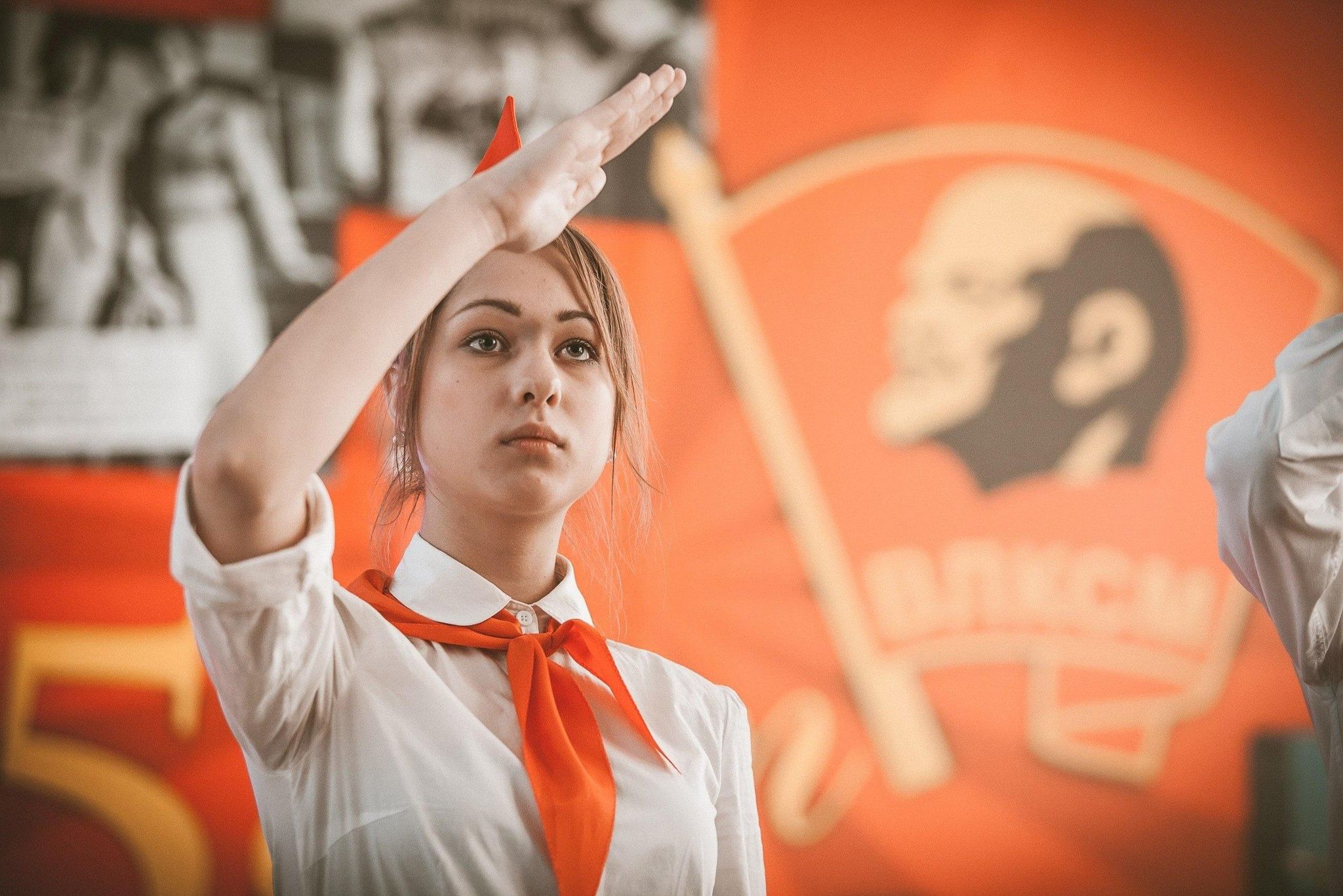 Специально к дню Победы Комсомолка пригласила в свою студию известных людей