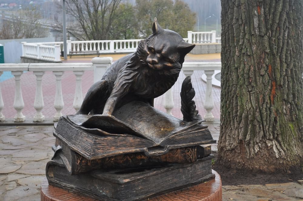 Памятник кот ученый в санкт петербурге