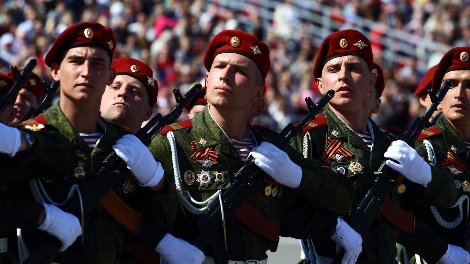 Нс вс. Вооруженные силы. Вооруженные силы РФ. Российский солдат. Армия.