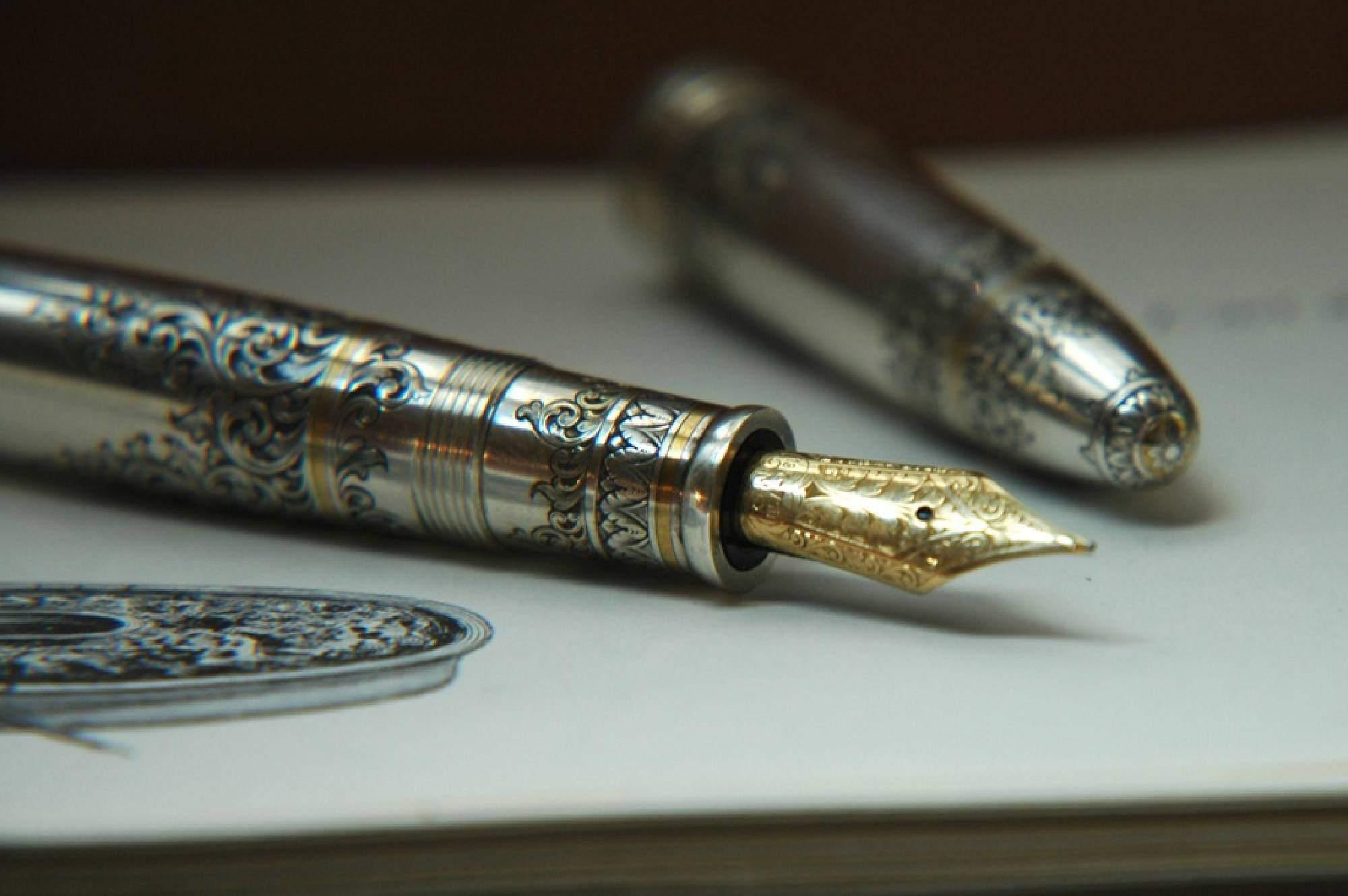Первая перьевая ручка 19 века