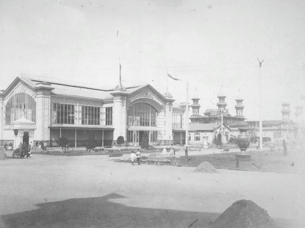 Павильон на Нижегородской промышленной выставке. Нижний Новгород, 1896 год. Фотография: Максим Дмитриев / Мультимедиа Арт Музей, Москва