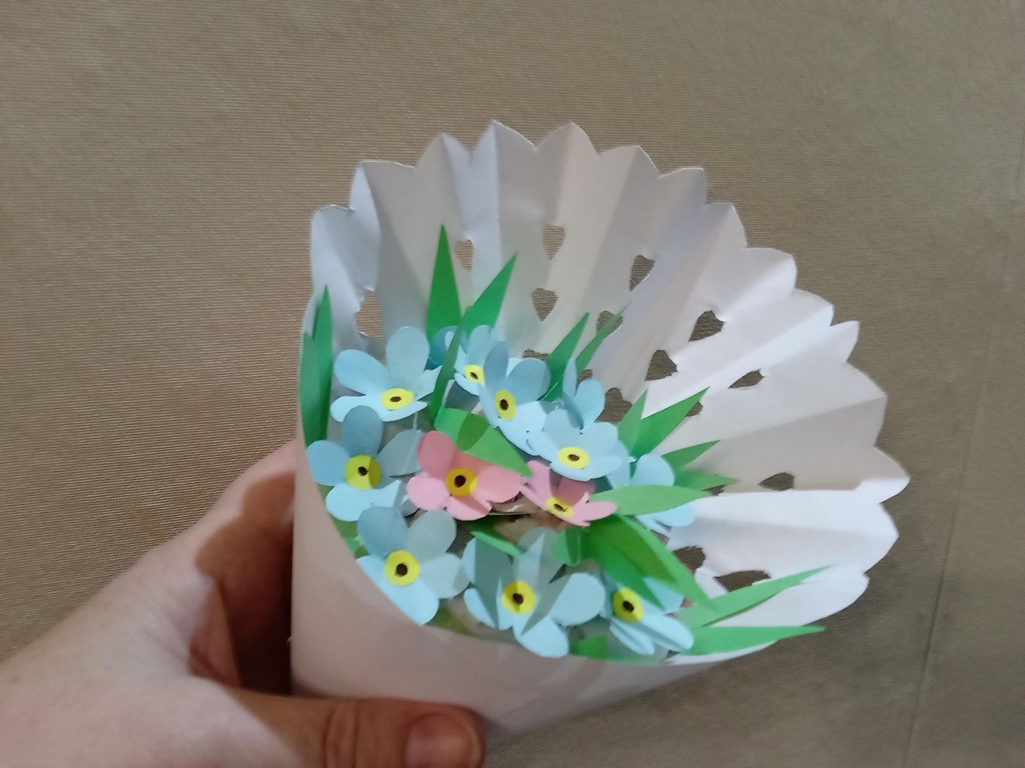 Букет из бумаги