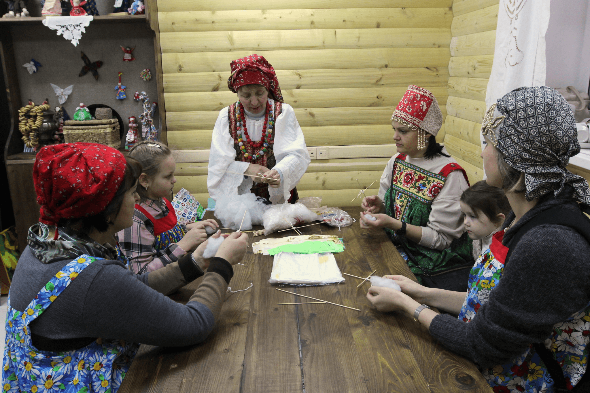 Клуб мастеров. Посиделки мастериц. Рабочие посиделки. Февральские посиделки. Посиделки в музее.