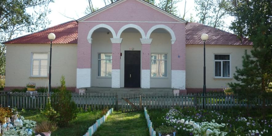 Основное изображение для учреждения Бутырский сельский дом культуры