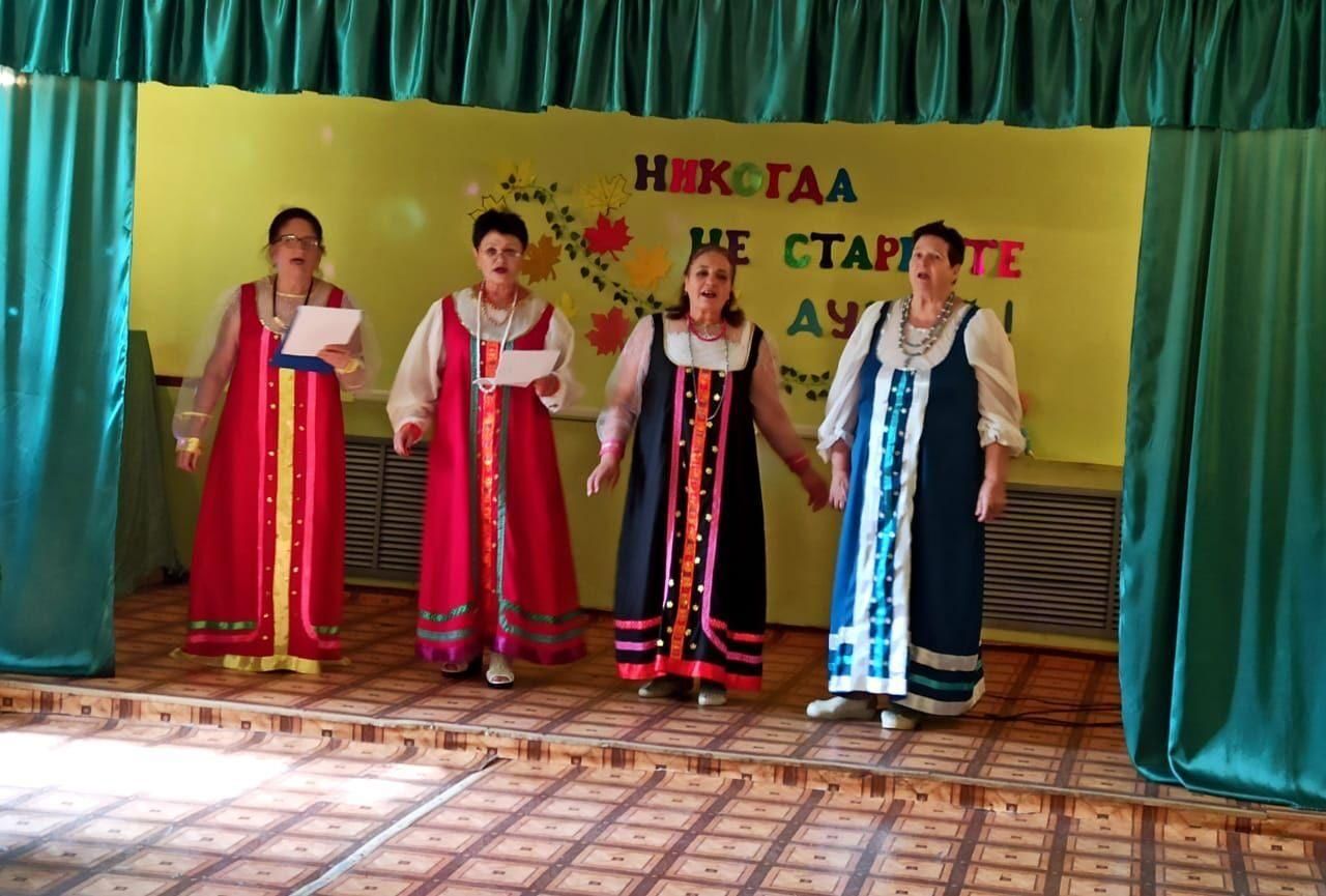 Концерт семья. Семейный концерт. Многодетная семья с Новоильинского района. Частоостровский СДК афиша декабрь 2022.