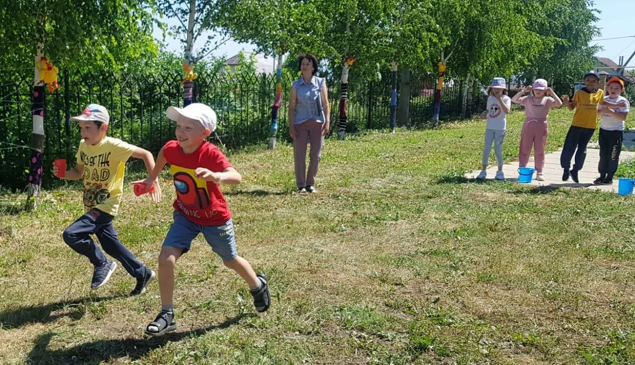 Спортивная эстафета для детей в лагере