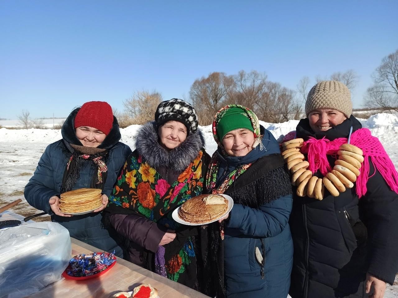 масленица в сельском клубе