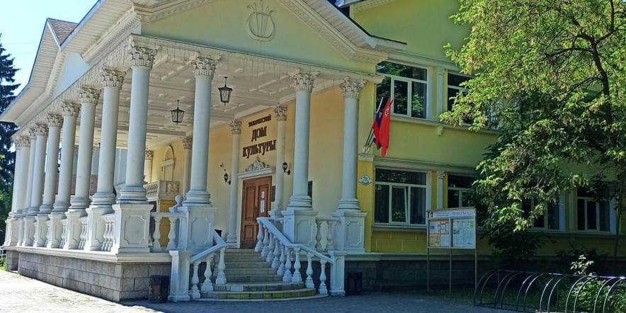 Основное изображение для учреждения Захаровский сельский дом культуры