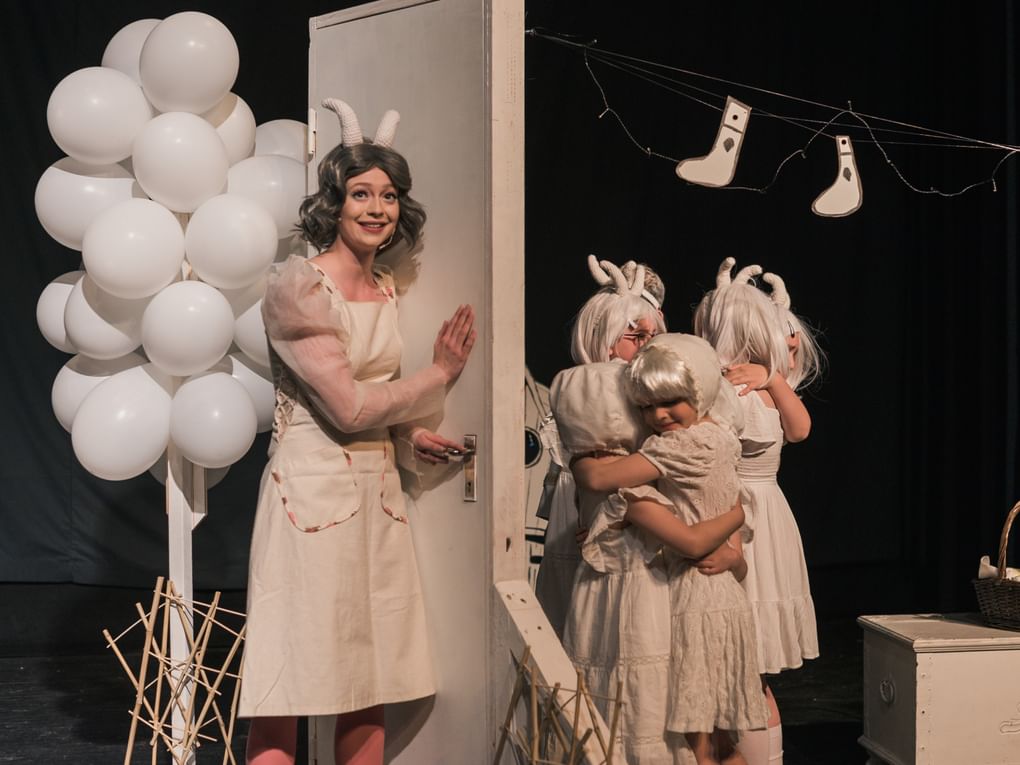 Сцена из мюзикла «Мама». Gárbo Teater, Стокгольм, Швеция