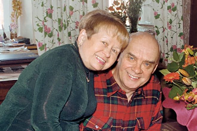 Александр добронравов биография личная жизнь жена дети Литературно–музыкальная композиция "Песня остаётся с человеком" 2020, Угличский 