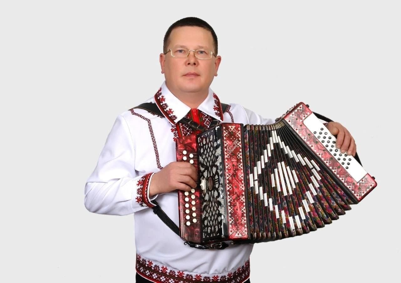 С днем рождения гармонист