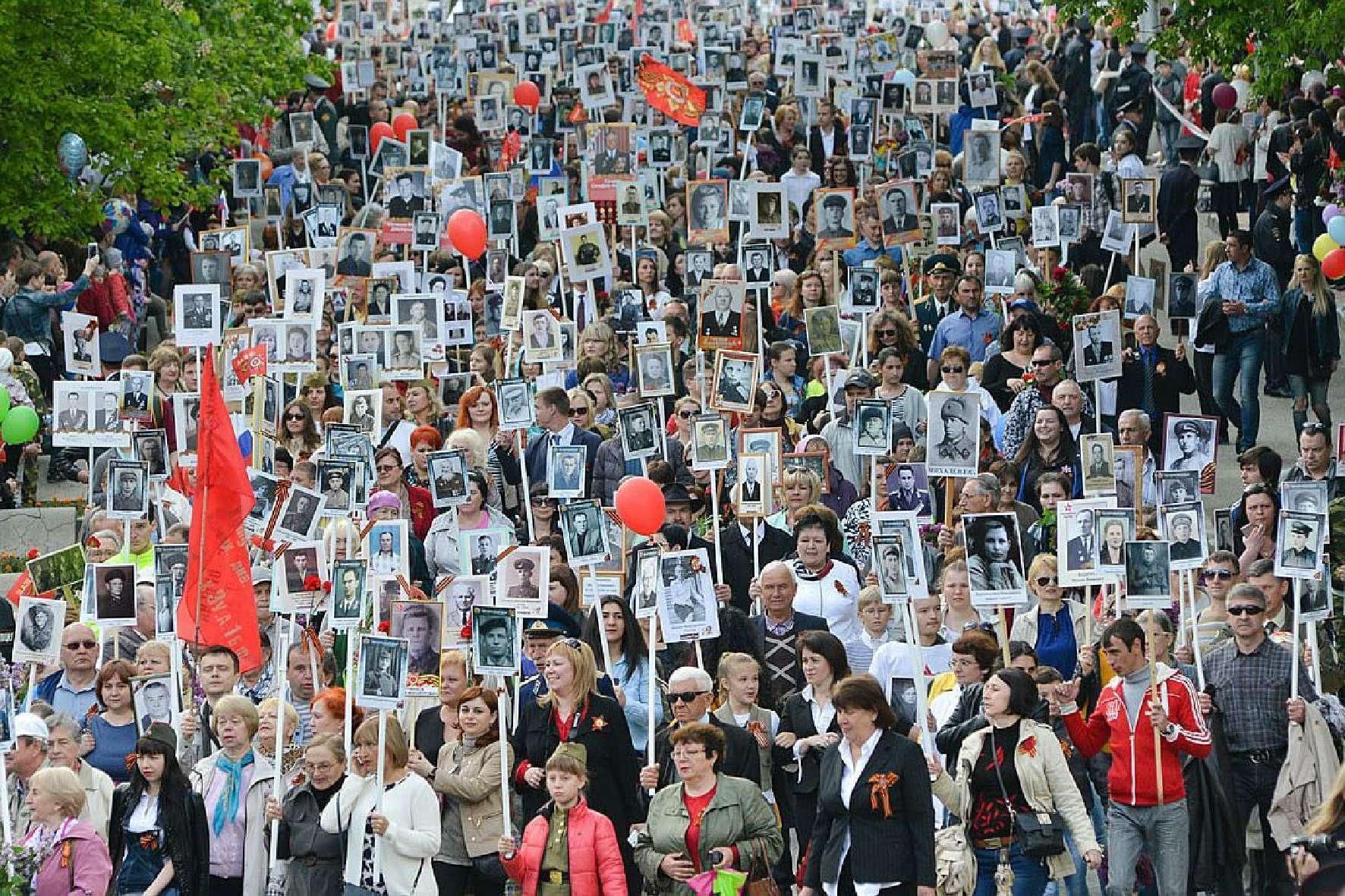 9 Мая шествие Бессмертного полка