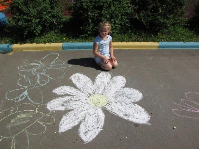 Нарисую мелом напишу ухожу школьная песня слушать