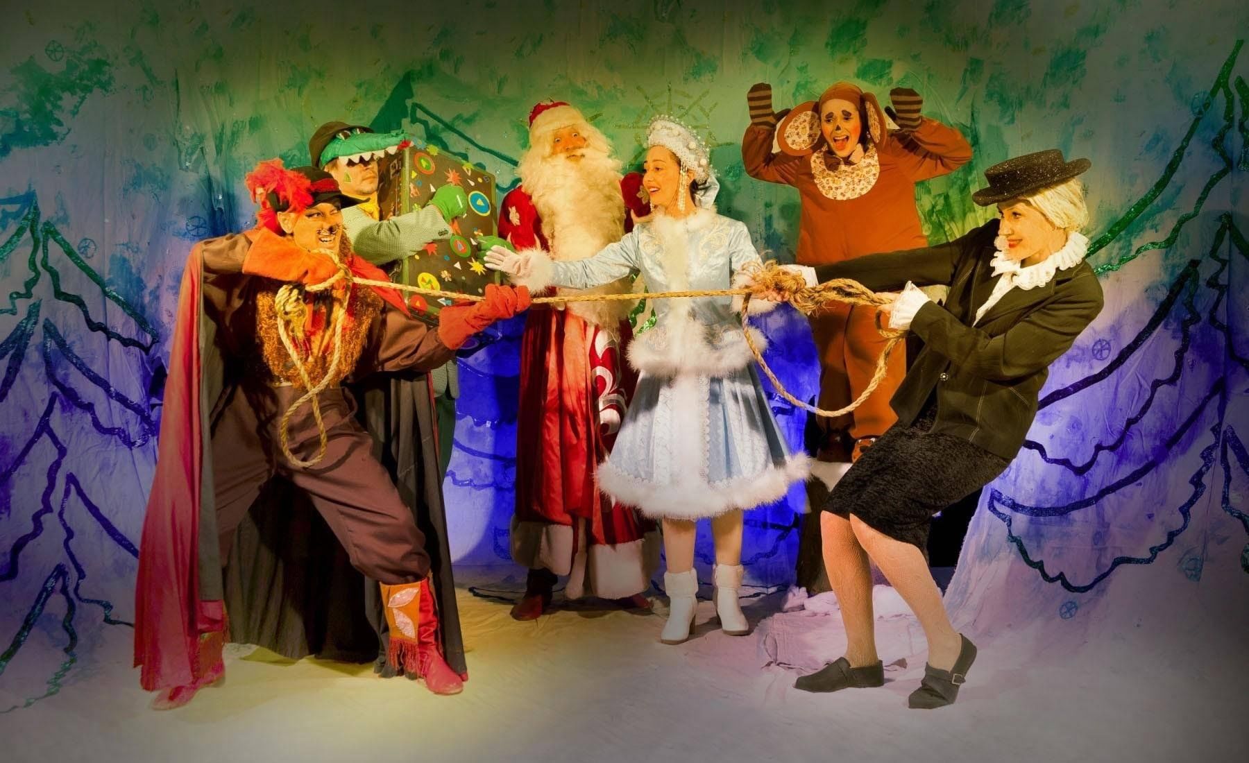 Театральное или театрализованное представление спортивные выступления. Театрализованное представление. Театрализованные представления. Детское театрализованное представление. Театрализованный праздник.