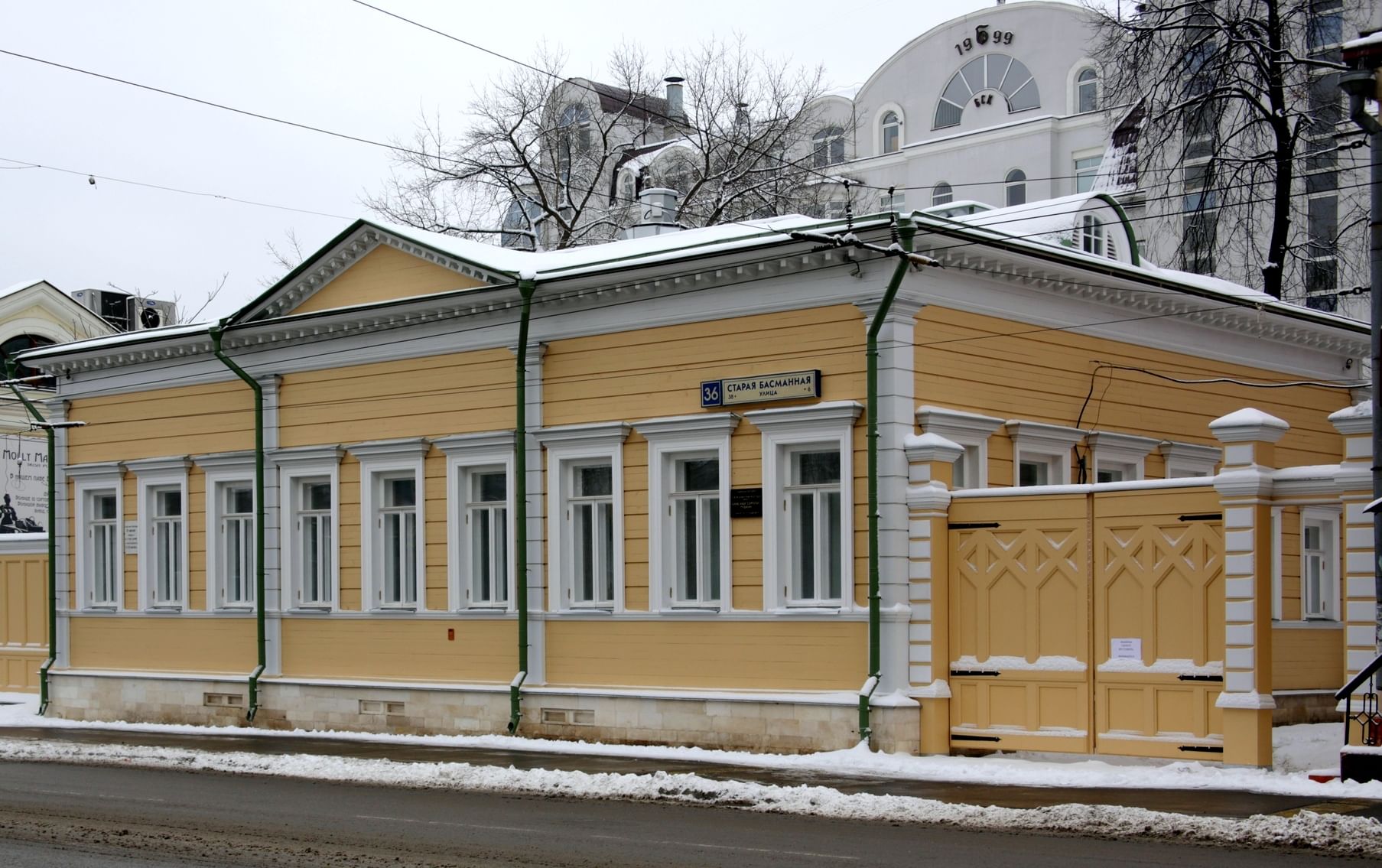Улица в москве с пушкиным