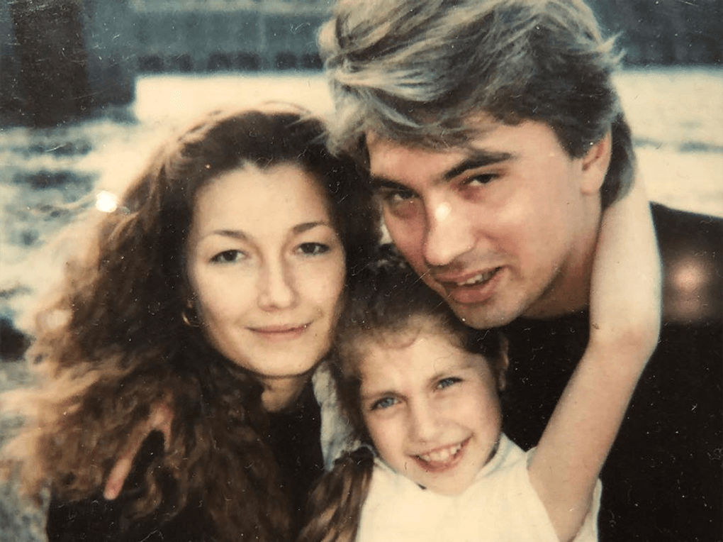 Дмитрий Хворостовский и Светлана Иванова с дочерью. Фотография: hvorostovsky.com