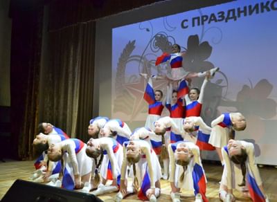 Тематическая программа «Россия в цвете»