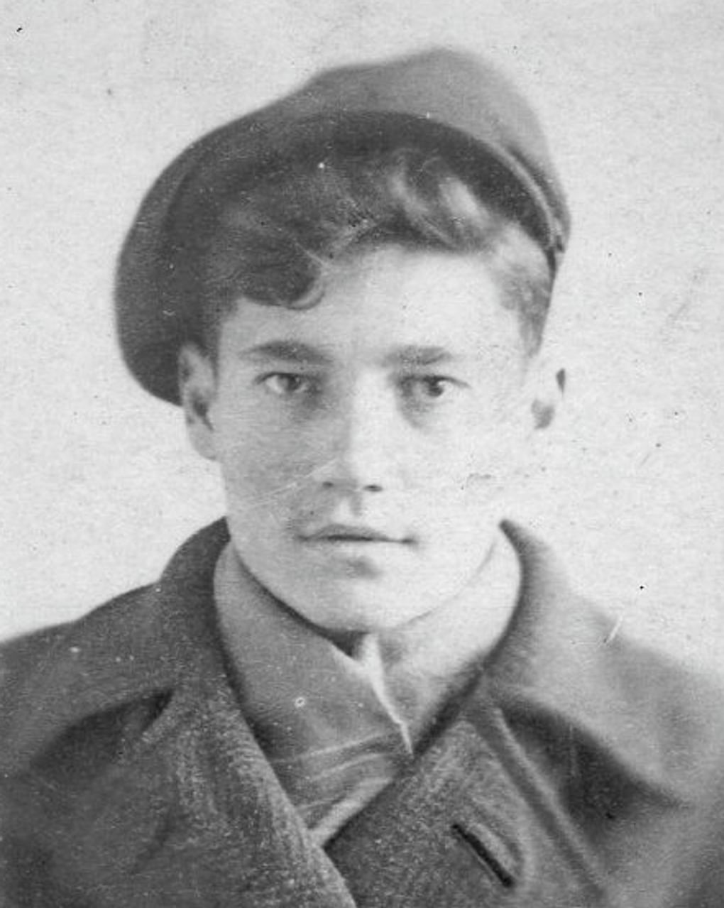 Эльдар Рязанов в детстве. 1943 год. Фотография: Киноклуб-музей «Эльдар», Москва