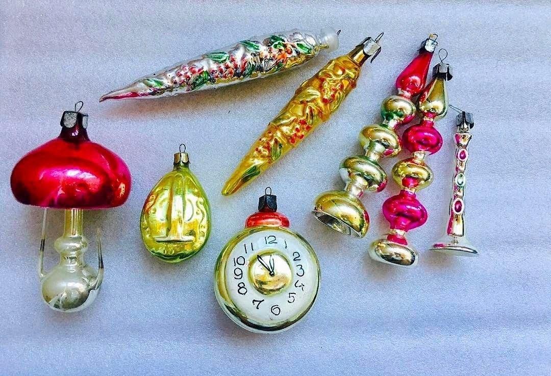 Старинные новогодние игрушки