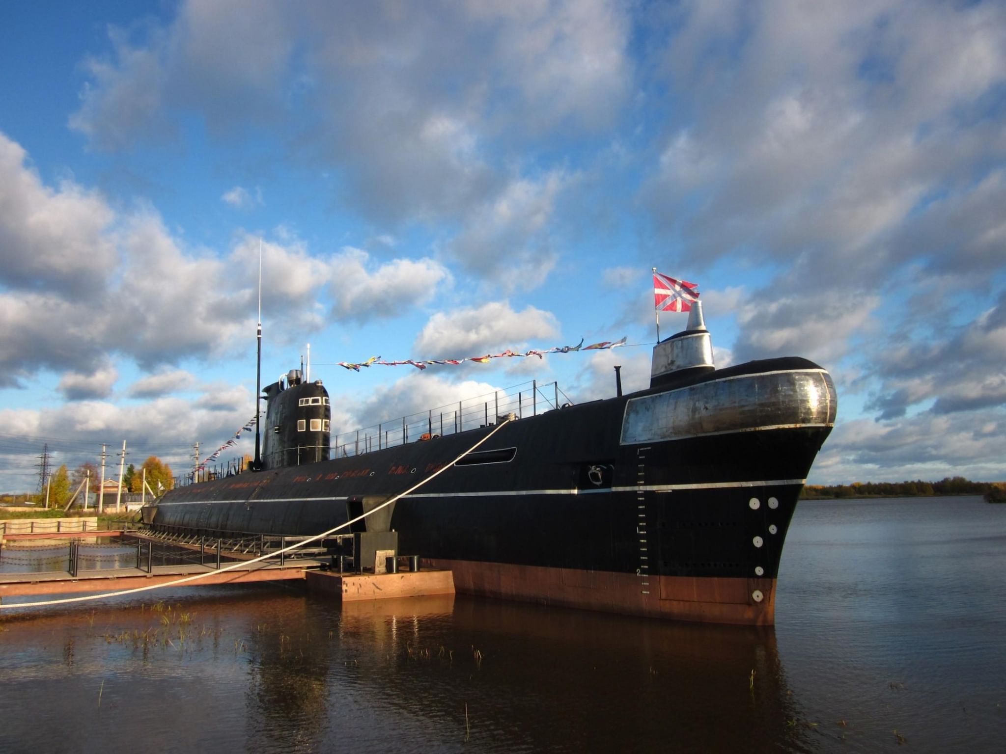 Лодка в 11 00 вышла. Вытегра подводная лодка б-440. Г. Вытегра - "музей «подводная лодка б-440». Музей подводная лодка Вытегра. Музей «подводная лодка б-440».