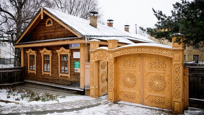 Деревянные ворота в русском стиле фото