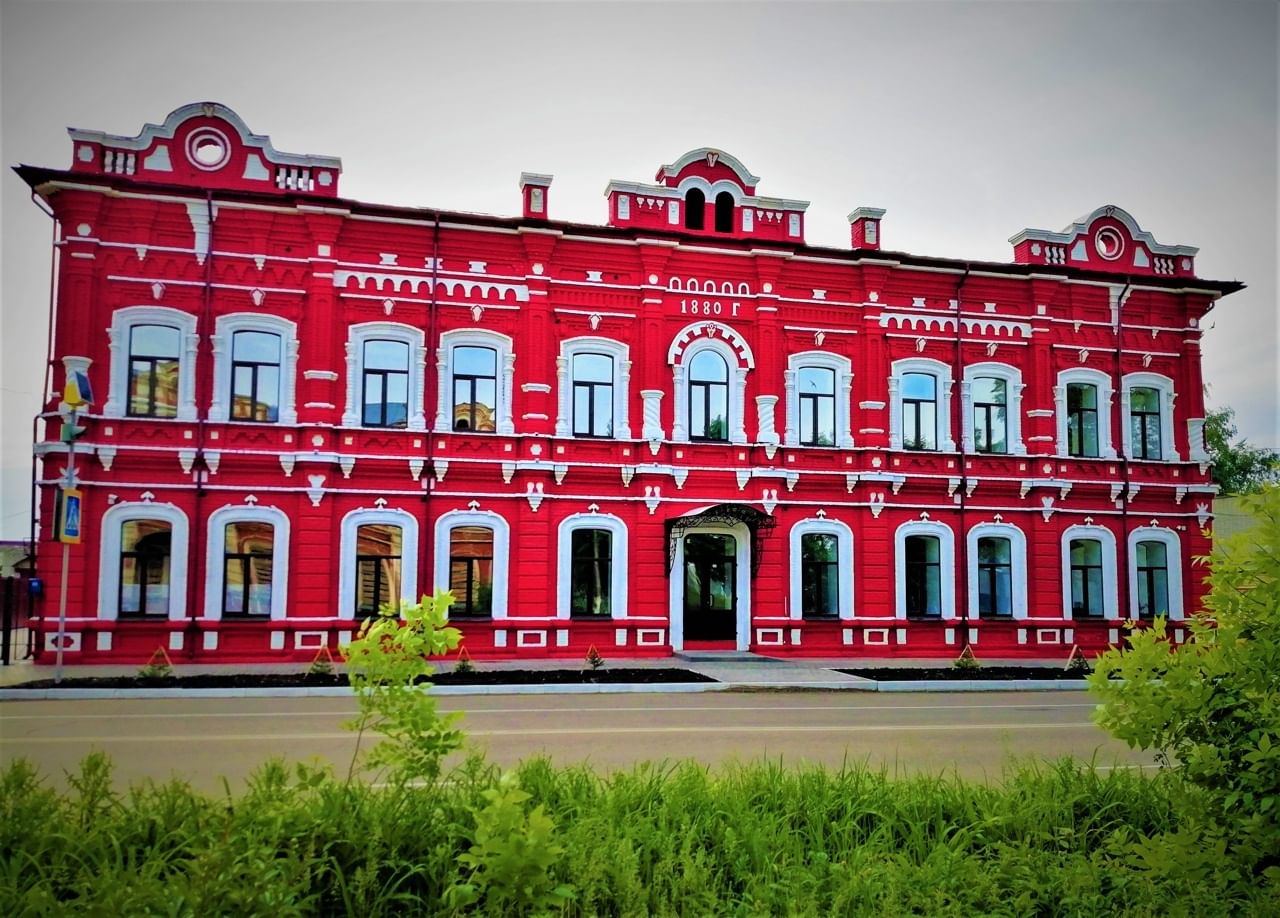 Музейный комплекс им. И.В. Панфилова Петровского района — Петровск, ул.  Советская, д. 80. Подробная информация о музее: расписание, фото, адрес и  т. д. на официальном сайте Культура.РФ