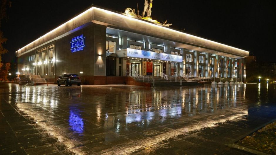 Основное изображение для статьи Алтайский краевой театр драмы им. В.М. Шукшина