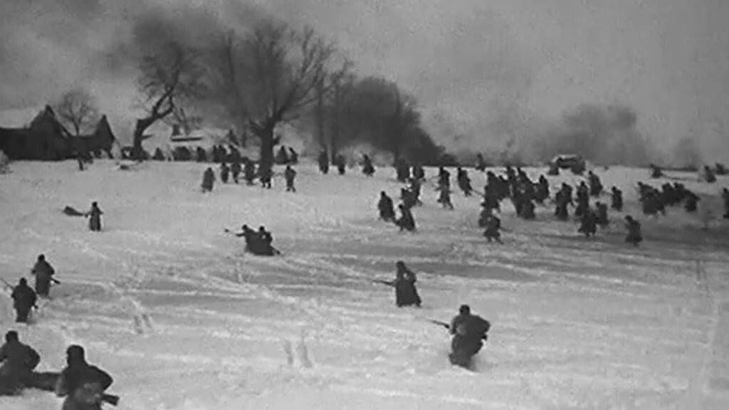 Разгром немецких войск под москвой 1942. Битва за Москву фильм 1942. Разгром немецко-фашистских войск под Москвой. Разгром немецких войск под Москвой 1941 - 1942. Разгром немецких войск под Москвой фильм 1942 кадры.