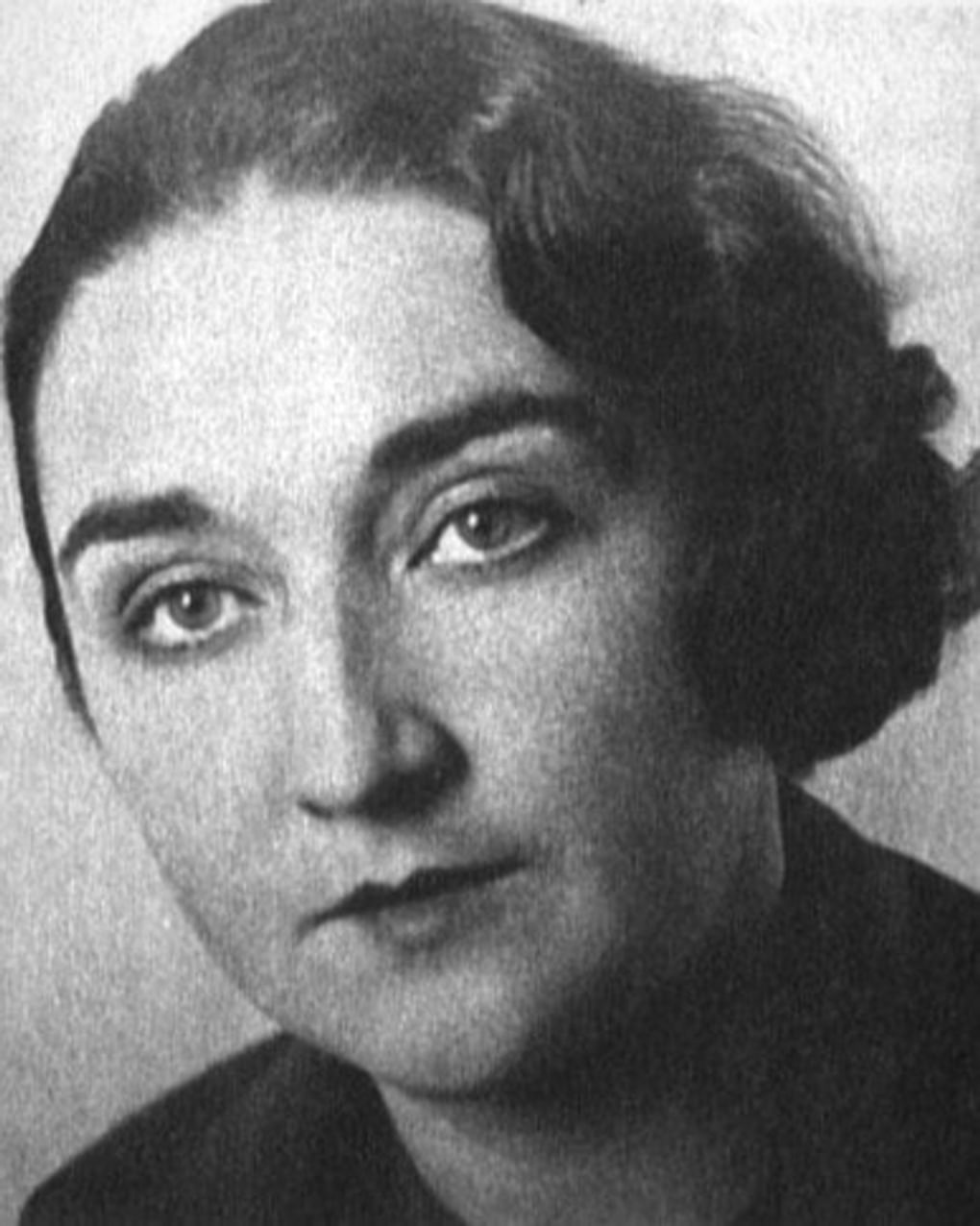 Любовь Добржанская в молодости. Фотография: biography-life.ru