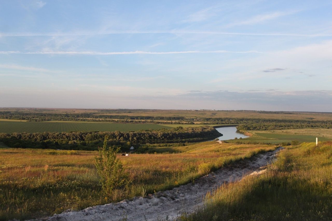 Погода костенки. Село Костенки Воронежская область. Костёнки музей-заповедник. Археологический музей-заповедник Костёнки Воронежская область. Костенки Воронеж.