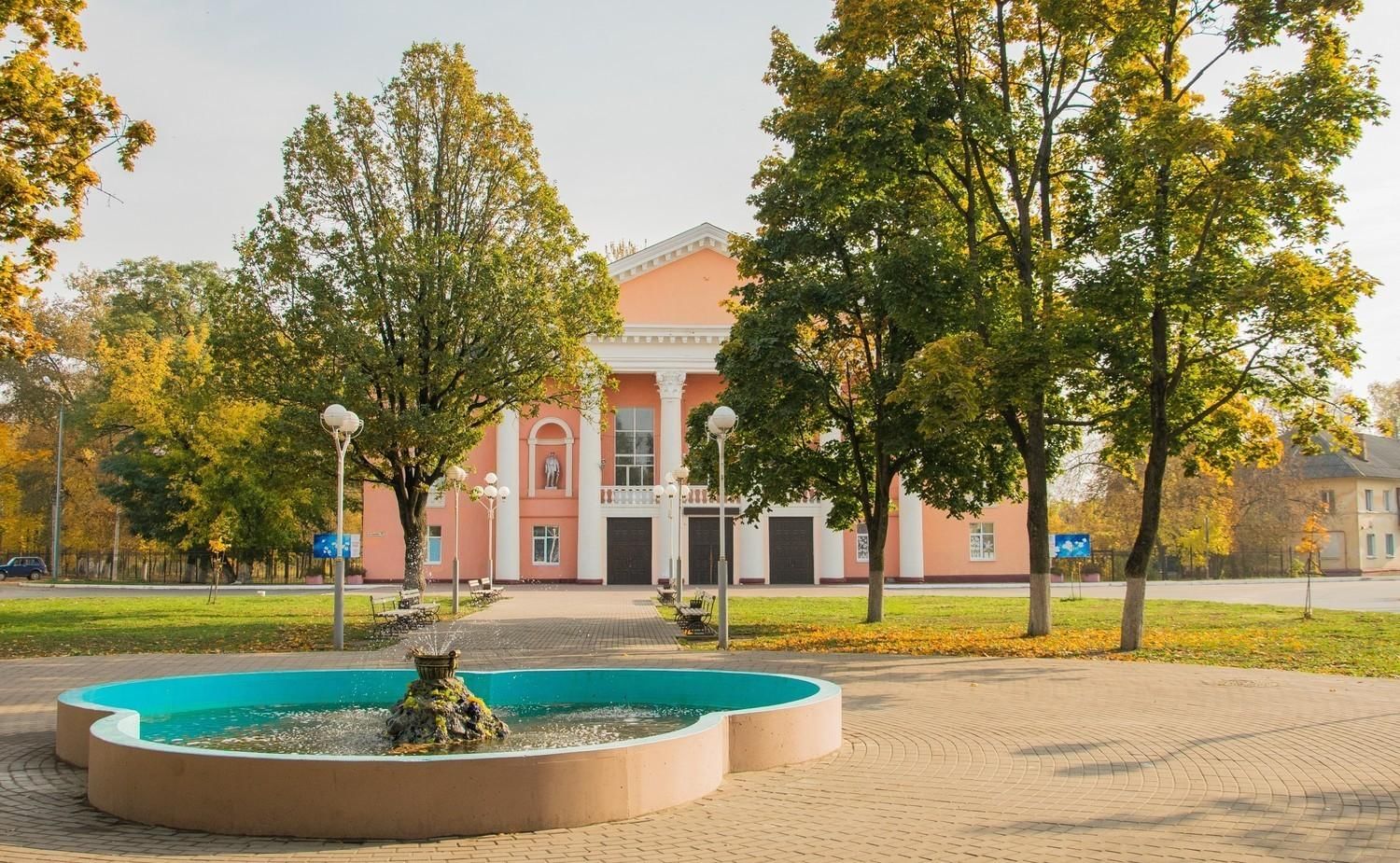 Городской дом культуры Володарского района. Подробная информация:  расписание, фото, адрес и т. д. на официальном сайте Культура.РФ