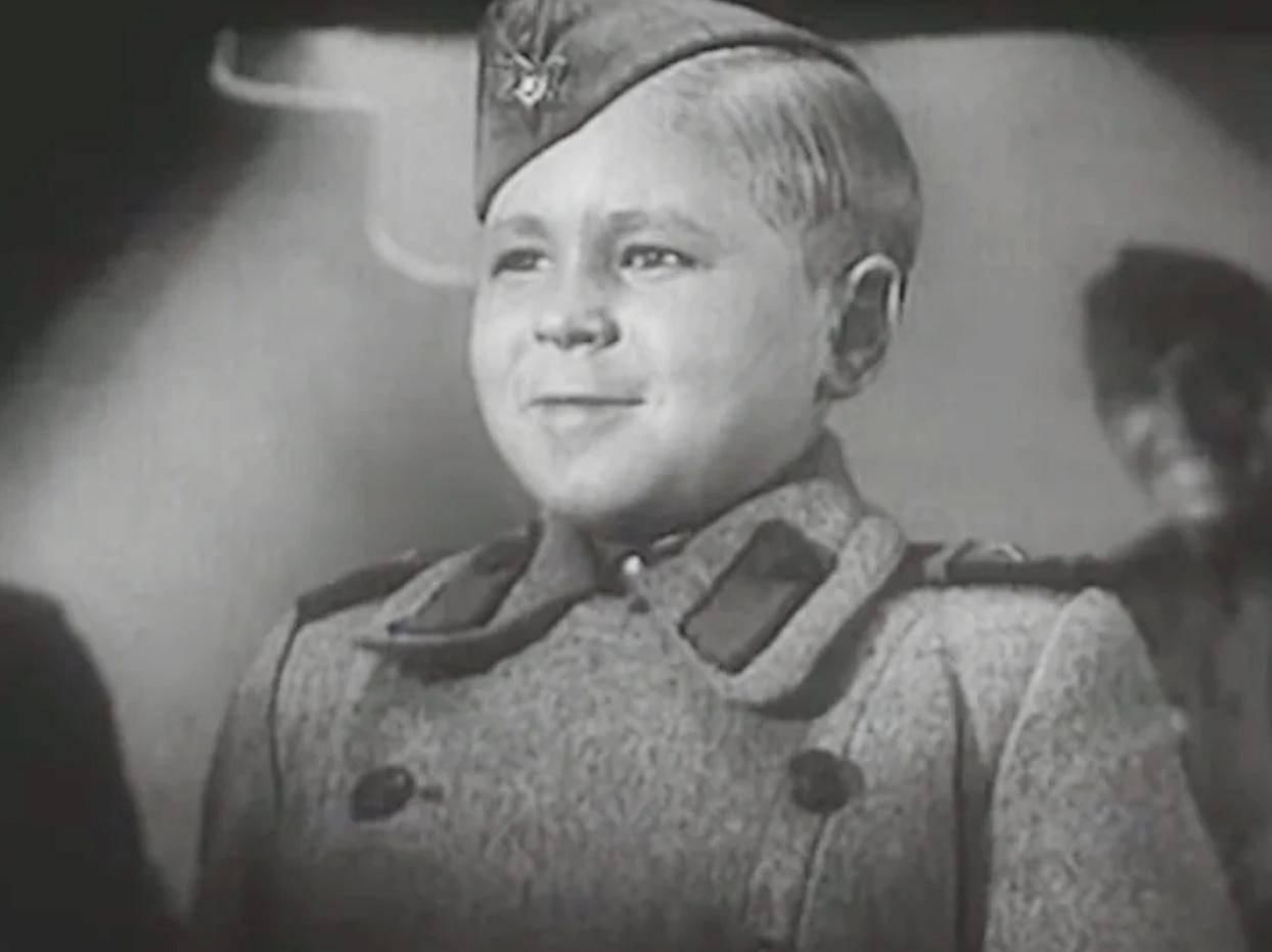 Сын полка фильм 1946