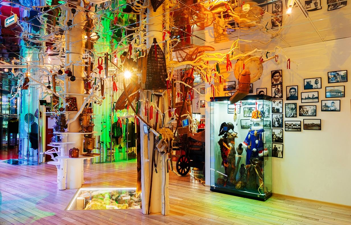 краеведческий музей когалым. либеров центр омск 1994. особняк купца батюшкина омск. музей обороны царицына волгоград. центр изучения истории гражданской войны омск.