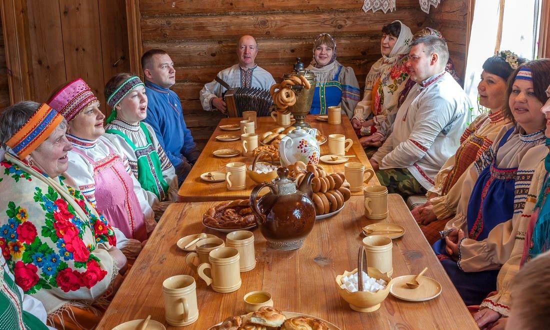 Посиделки праздник круглого пирога