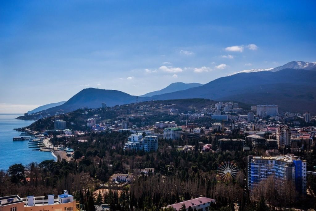 Округ алушта. Республика Крым, Алушта, ул. туристов. Алуштинский городской округ. Алушта поселок Мирный. Алушта Сварич.