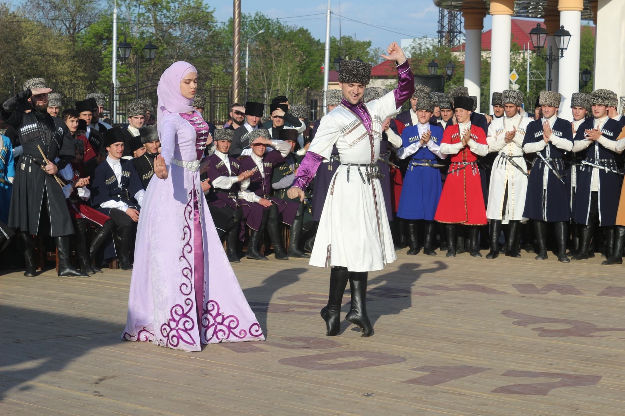 Традиционные танцы чеченского народа