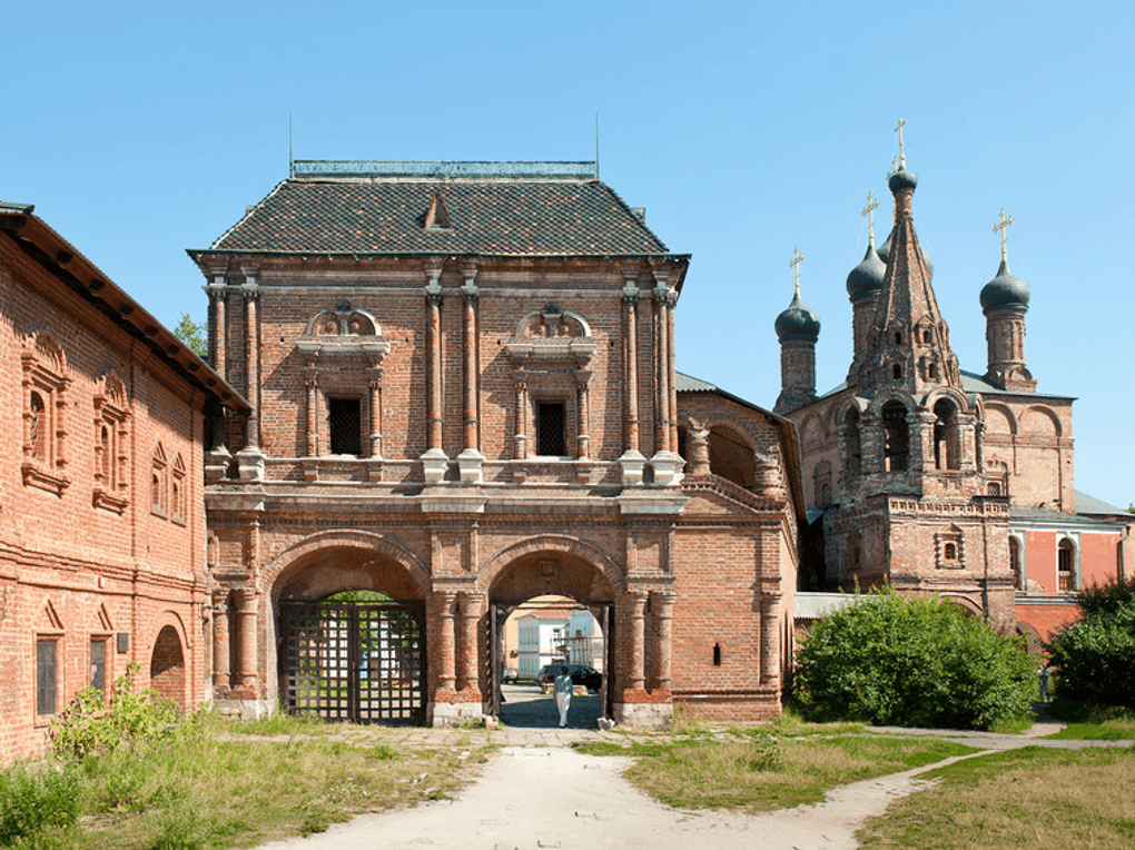 Крутицкое Патриаршее подворье, Москва. Фотография: E. O. / фотобанк «Лори»