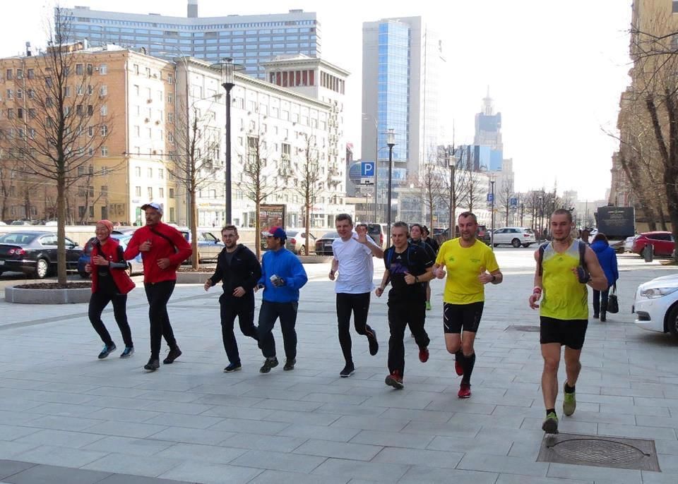 Спорт на дне. Международный день спорта на благо развития и мира. Международные праздники спорт. 6 Апреля день спорта. 6 Апреля праздник спорта.