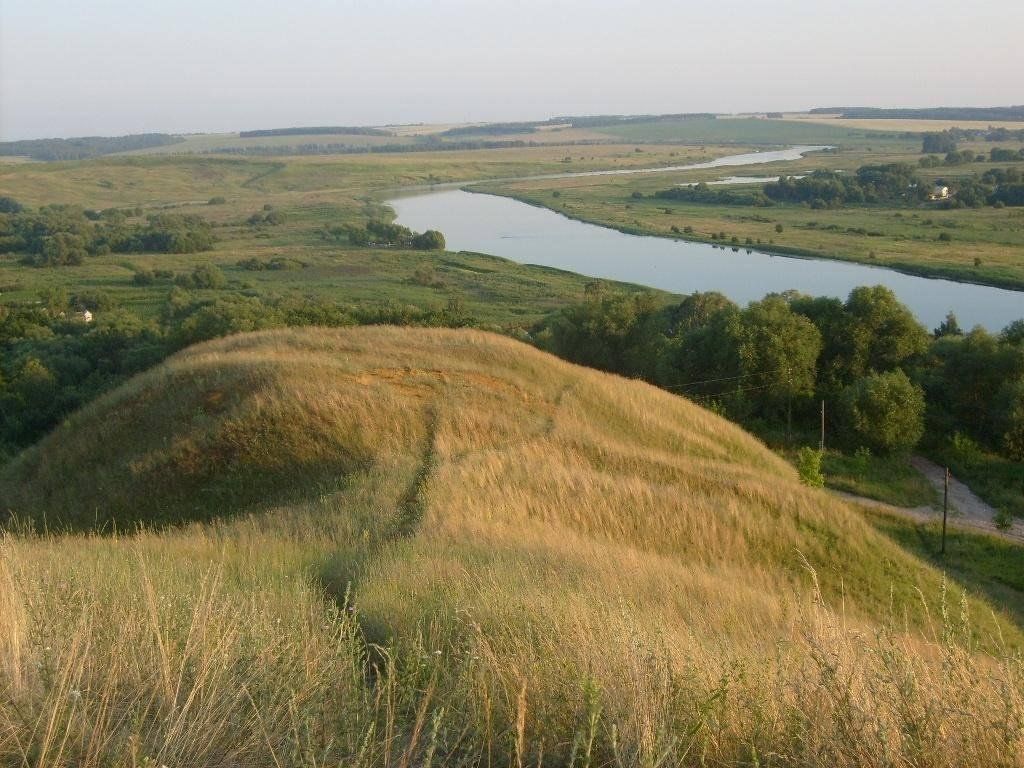 Пронск рязанская область. Холмы Рязанской области. Формы земной поверхности Рязанской области. Пронск природа. Поверхность Рязанского края.