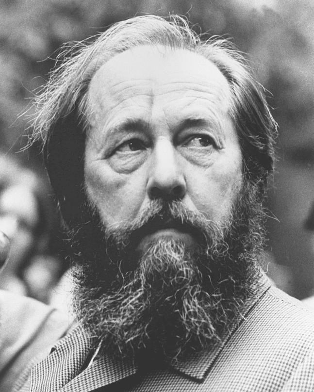 Краткая биография Солженицына: главное о жизни и творчестве
